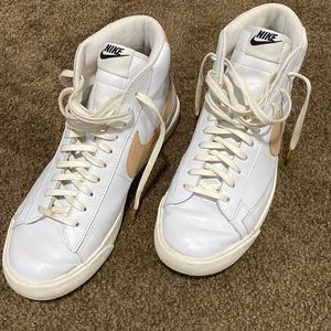 Nike Blazer